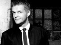 FLORIAN SCHRÖDER - „Offen für alles und nicht ganz dicht – Die Show“
