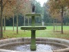 Restaurierte Schalenfontäne im Dichterhain am Schloss Charlottenhof eingeweiht