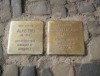 Verlegung von "Stolpersteinen" in Potsdam