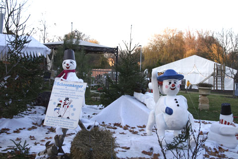 Romantischer Weihnachtsmarkt im Krongut Bornstedt (04.12.2006)