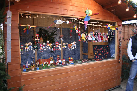 Romantischer Weihnachtsmarkt im Krongut Bornstedt (04.12.2006)