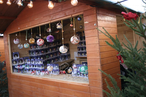 Romantischer Weihnachtsmarkt im Krongut Bornstedt (04.12.2006)