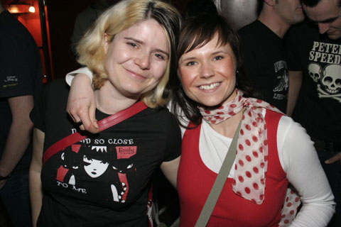 80er Jahre TANZPARTY im Theaterschiff