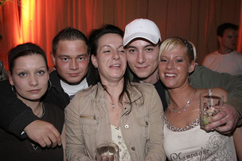 Friday Night Fever im Palmenzelt