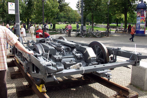 Töpfermarkt & 100 Jahre elektrische Straßenbahn
