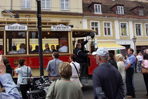 Töpfermarkt & 100 Jahre elektrische Straßenbahn