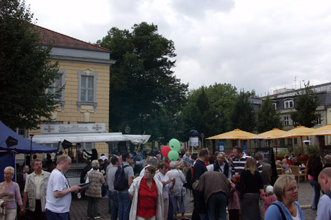 Töpfermarkt & 100 Jahre elektrische Straßenbahn