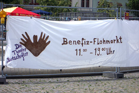 Benefiz-Flohmarkt für „Die Theaterbotschafter“