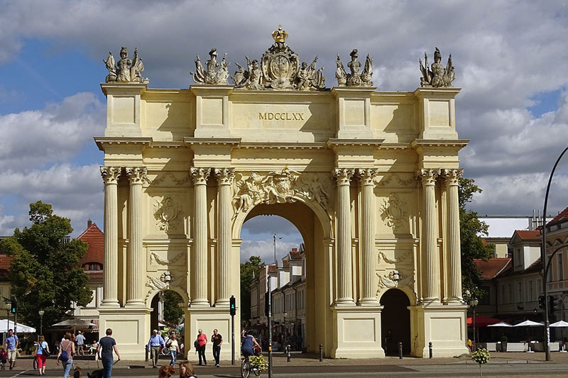 Knapp 1000 Hochzeiten im Jahr 2020 in Potsdam